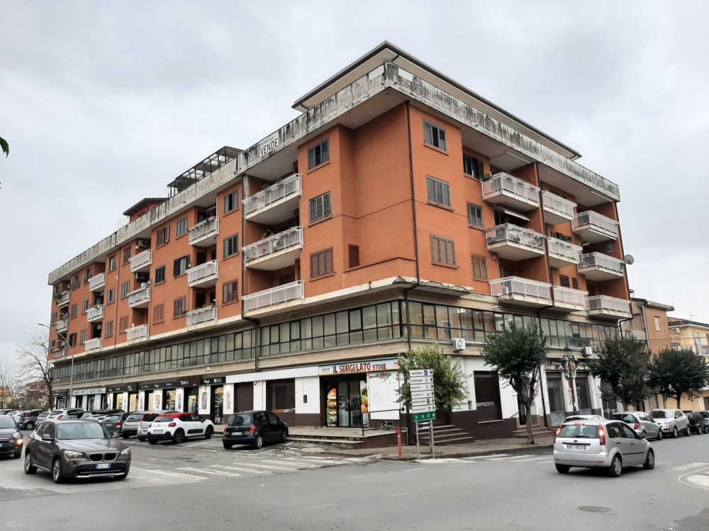 3 locali Appartamento For Vendita in Catanzaro, 