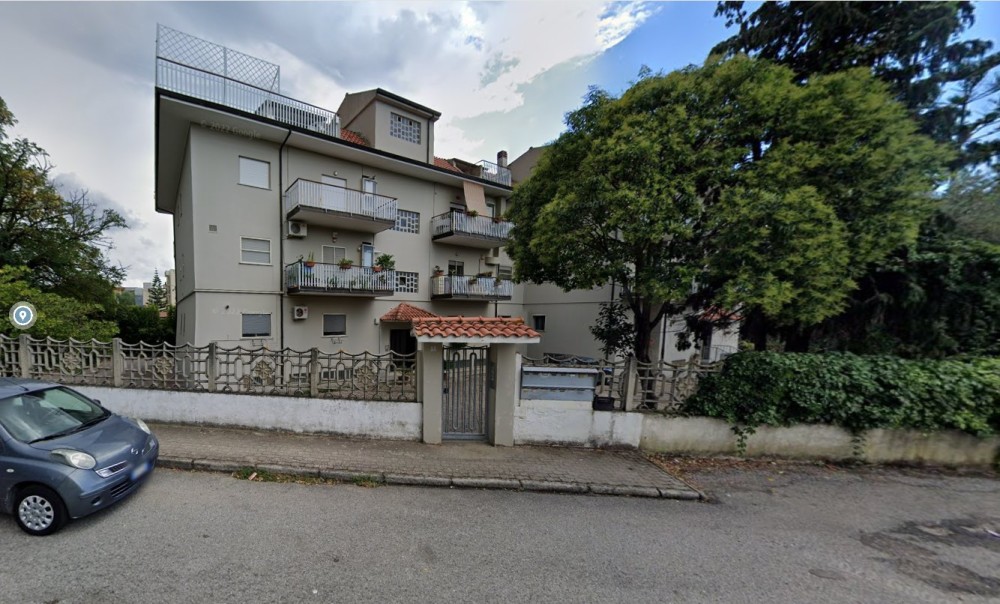 4 locali Appartamento For Affitto in Catanzaro, 