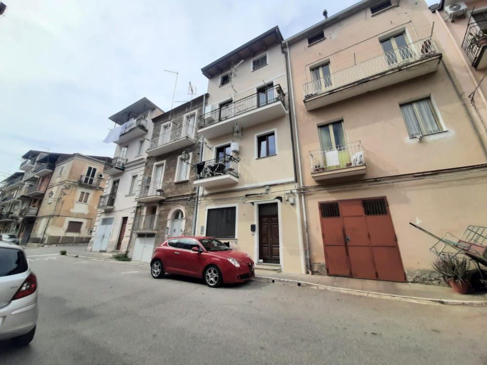 3 locali Appartamento For Vendita in Catanzaro,  - 1