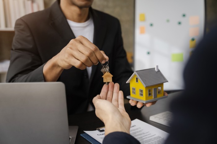 SPESE IMPREVISTE CASA IN AFFITTO. PAGA L’INQUILINO O IL LOCATORE?