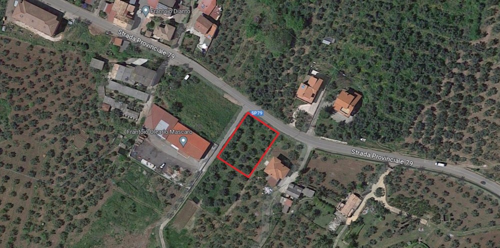 0 locali Terreno For Vendita in Catanzaro, 