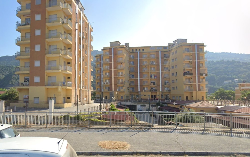 3 locali Appartamento For Vendita in Catanzaro, 