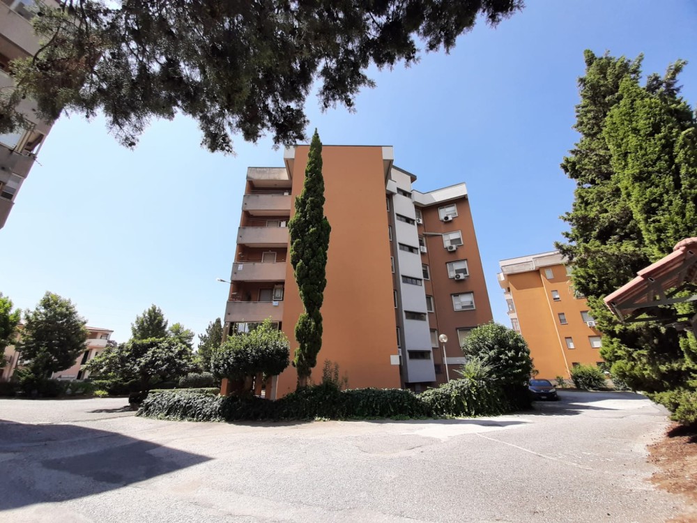 5 locali Appartamento For Vendita in Catanzaro, 