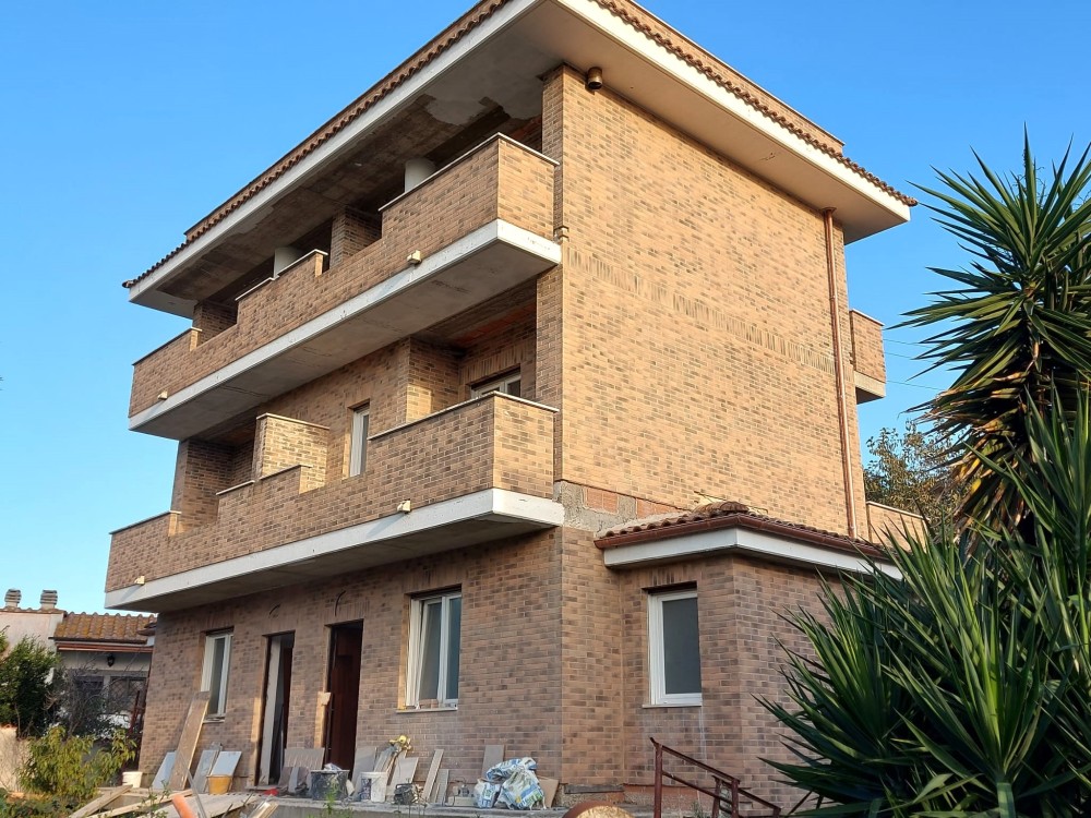 4 locali Villa For Vendita in Roma,  - 1