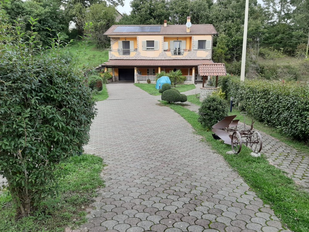 6 locali Villa For Vendita in Catanzaro, 