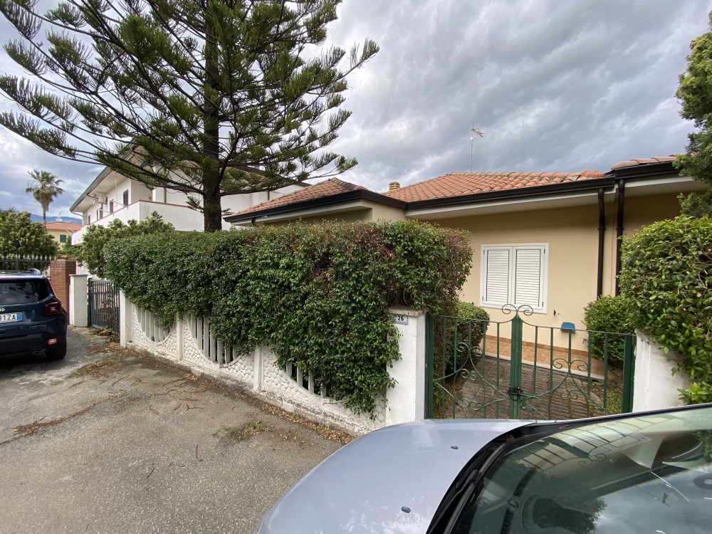 3 locali Villa For Vendita in Catanzaro,  - 1